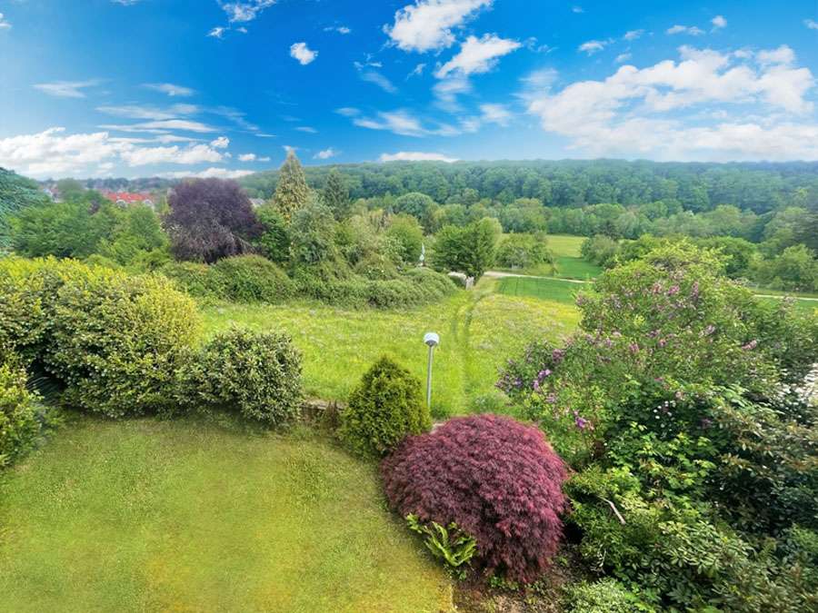 Thumbnail-Haus zum Kaufen in Stuttgart 890.000,00 € 202 m²
