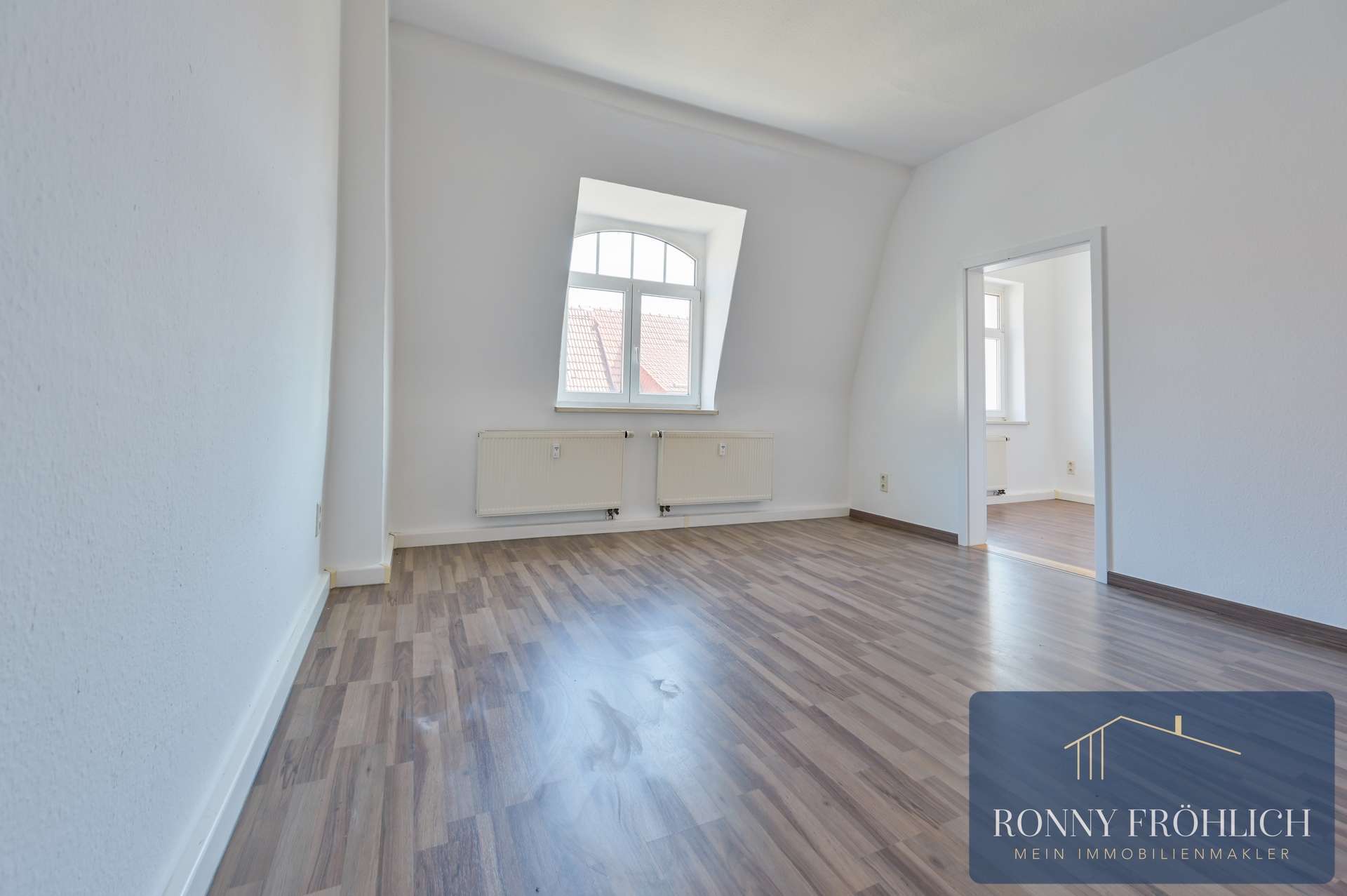 Thumbnail-Wohnung zum Mieten in Hohenstein-Ernstthal 345,00 € 63 m²