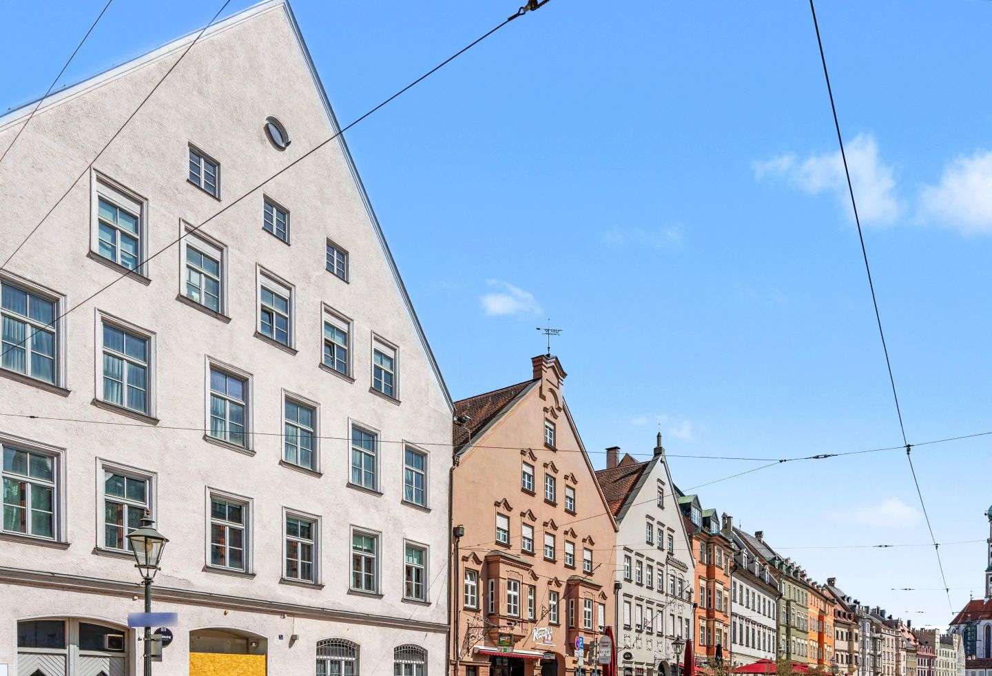 Thumbnail-Wohnung zum Kaufen in Augsburg 1.390.000,00 € 243 m²