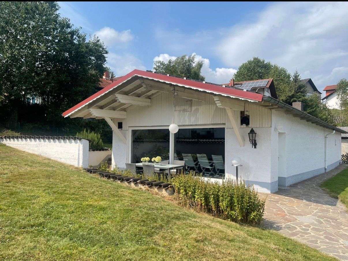 Thumbnail-Haus zum Kaufen in Krombach 210.000,00 € 100 m²