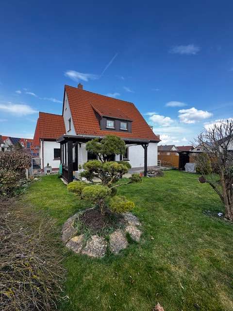 Thumbnail-Haus zum Kaufen in Herrenberg- Kuppingen 529.000,00 € 164.11 m²