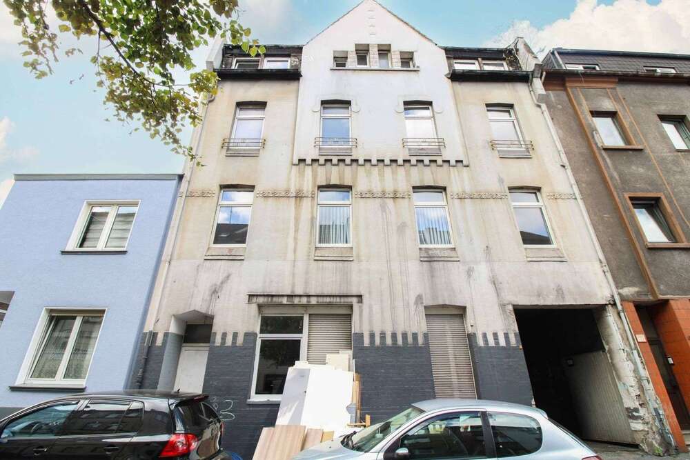 Thumbnail-Haus zum Kaufen in Duisburg 210.000,00 € 360.01 m²