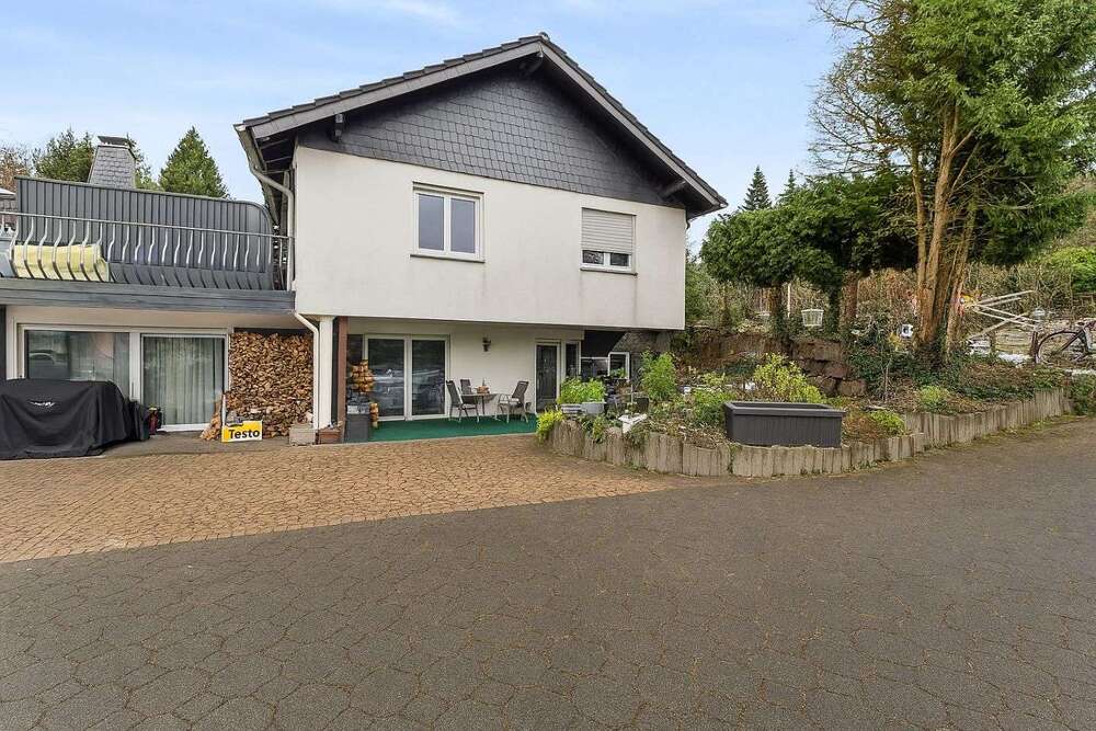Thumbnail-Haus zum Kaufen in Wipperfürth 349.000,00 € 189 m²
