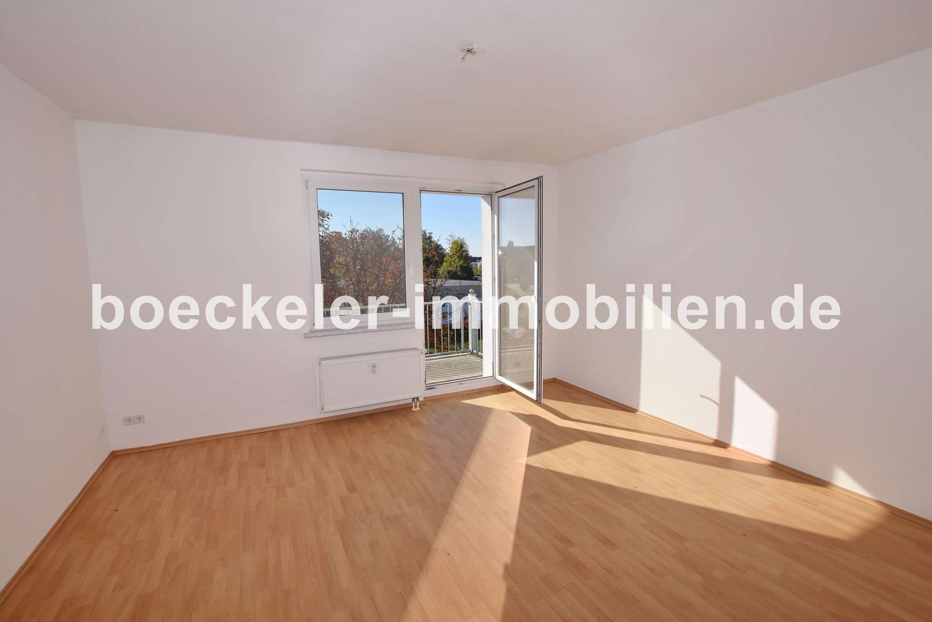 Thumbnail-Wohnung zum Mieten in Lucka 360,00 € 59.51 m²