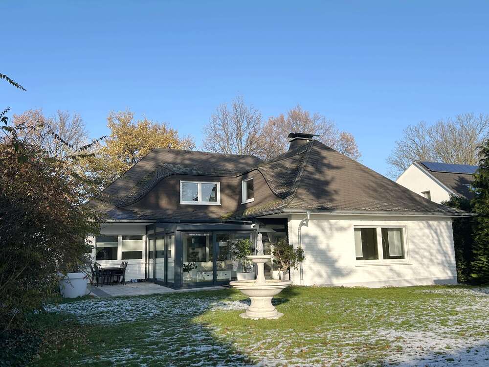 Thumbnail-Haus zum Kaufen in Lippstadt 1.050.000,00 € 250 m²