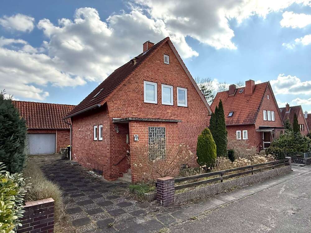 Thumbnail-Haus zum Kaufen in Deutsch Evern 299.000,00 € 93.93 m²