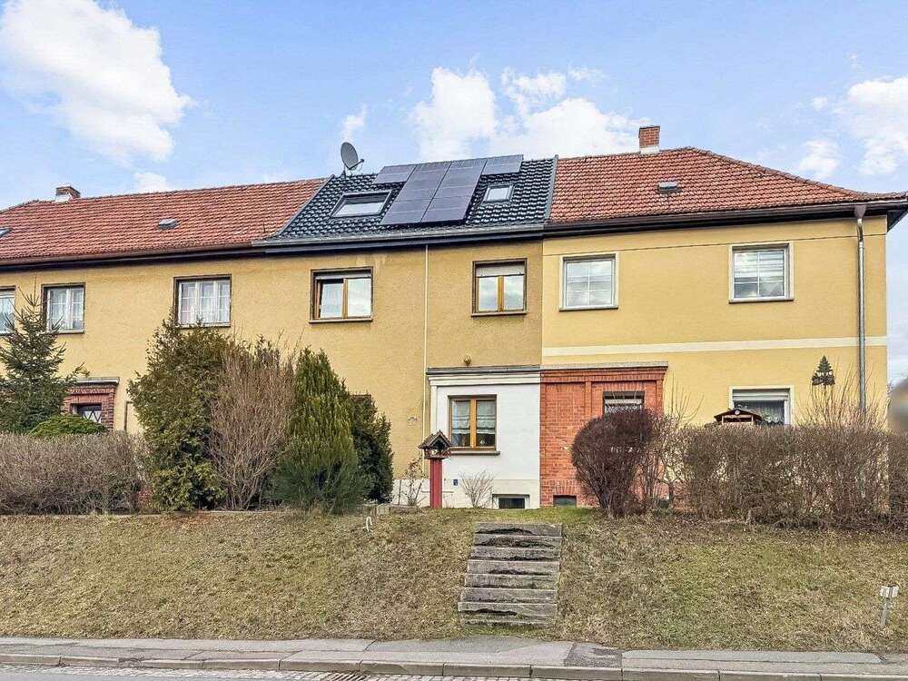 Thumbnail-Haus zum Kaufen in Wilkau-Haßlau 180.000,00 € 120 m²