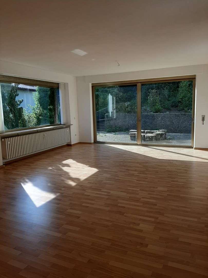 Thumbnail-Wohnung zum Mieten in Burgkunstadt 1.100,00 € 150 m²