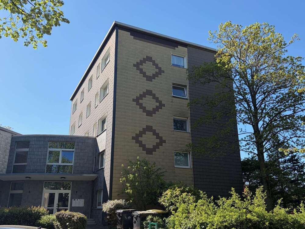 Thumbnail-Wohnung zum Kaufen in Essen 159.000,00 € 77 m²