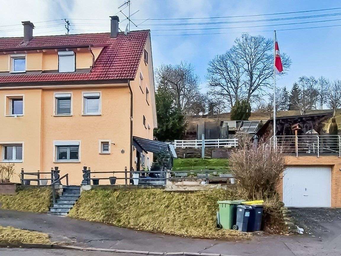 Thumbnail-Haus zum Kaufen in Haiterbach 199.000,00 € 90 m²
