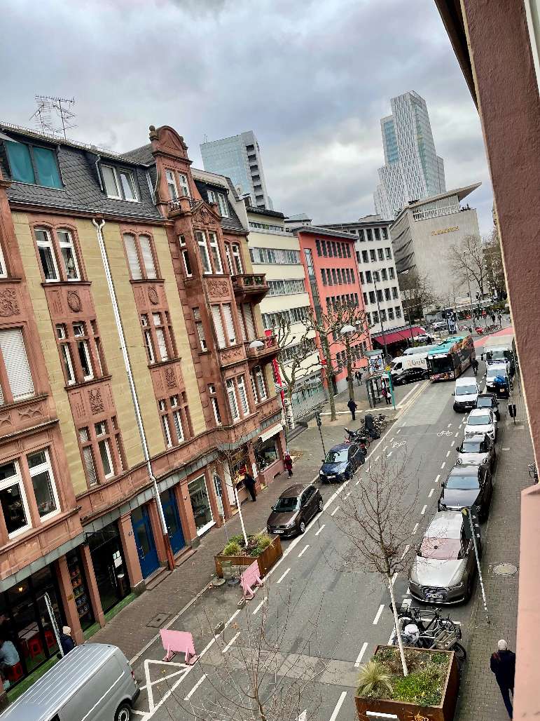 Thumbnail-Büro in Frankfurt am Main 780,00 € 35 m²