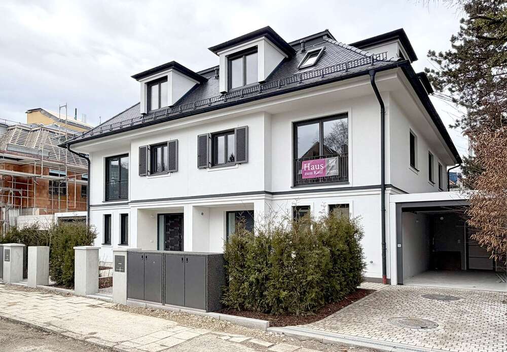 Thumbnail-Haus zum Kaufen in München 4.590.000,00 € 236.2 m²