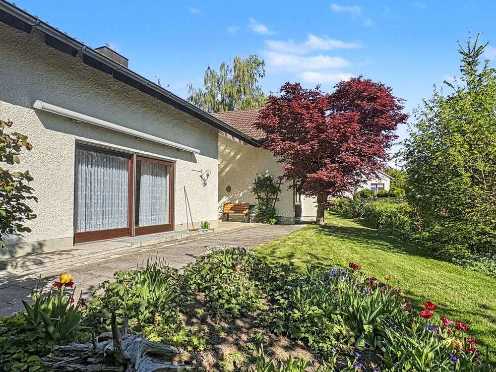 Thumbnail-Haus zum Kaufen in Aichach 579.900,00 € 212 m²