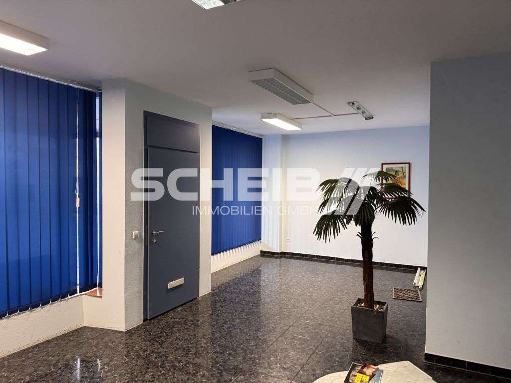 Thumbnail-Büro in Crailsheim 1.206,35 € 104.9 m²