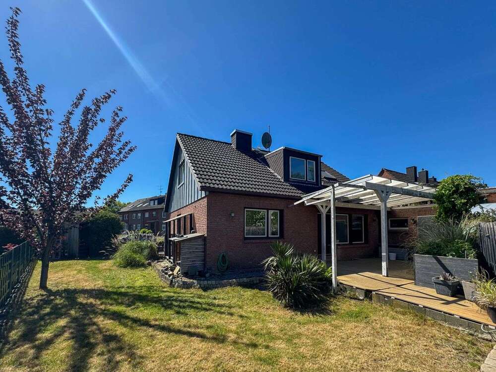 Thumbnail-Haus zum Kaufen in Neuss 395.000,00 € 134 m²