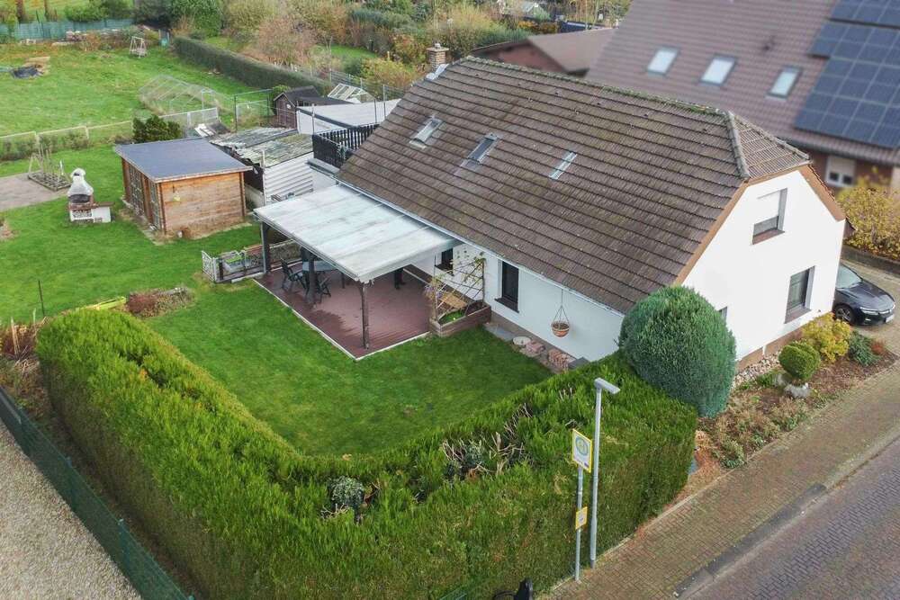 Thumbnail-Haus zum Kaufen in Alpen 349.000,00 € 145 m²