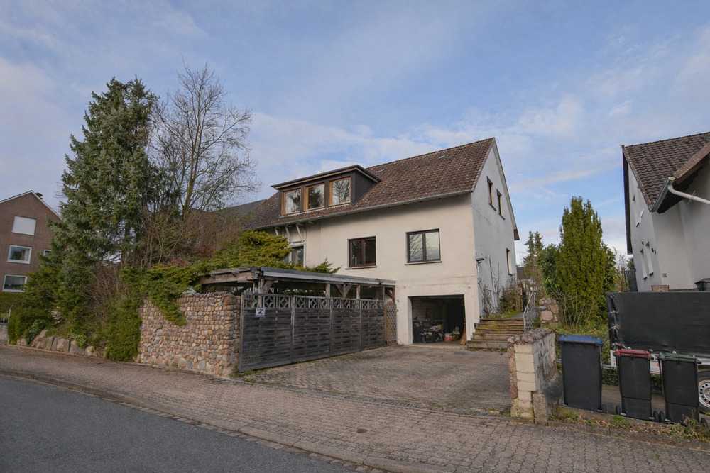Thumbnail-Haus zum Kaufen in Hessisch-Oldendorf 350.000,00 € 180 m²
