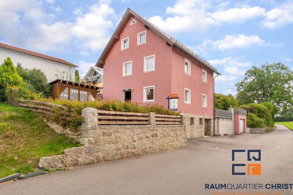 Thumbnail-Haus zum Kaufen in Plößberg 298.000,00 € 262 m²