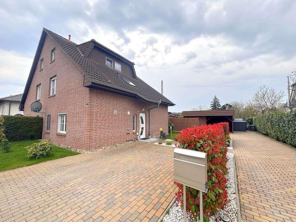 Thumbnail-Haus zum Kaufen in Calbe 198.000,00 € 140 m²