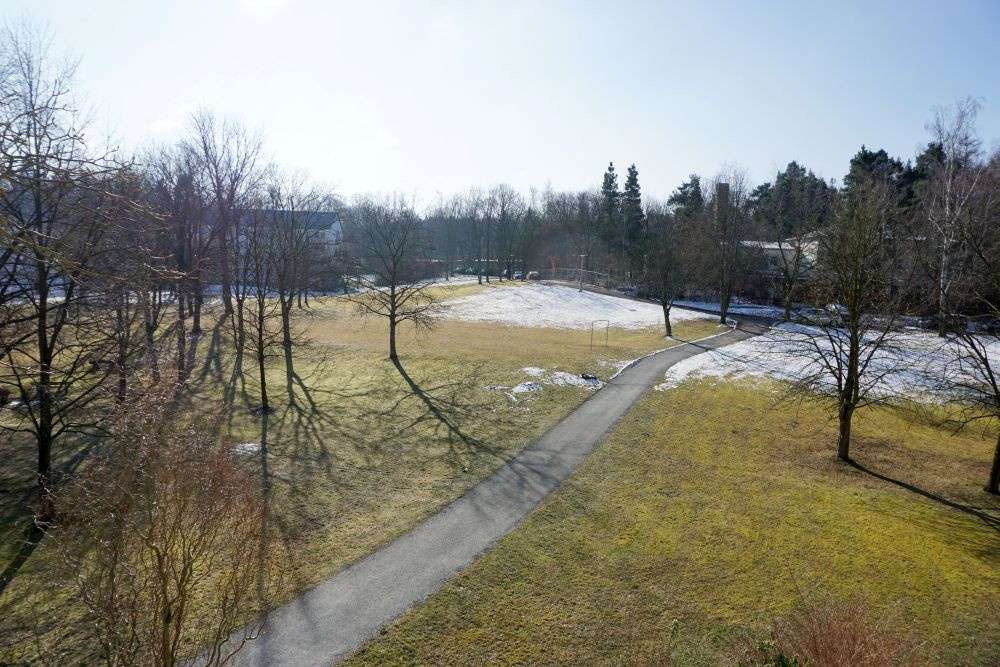 Thumbnail-Wohnung zum Mieten in Plauen 239,15 € 47.83 m²