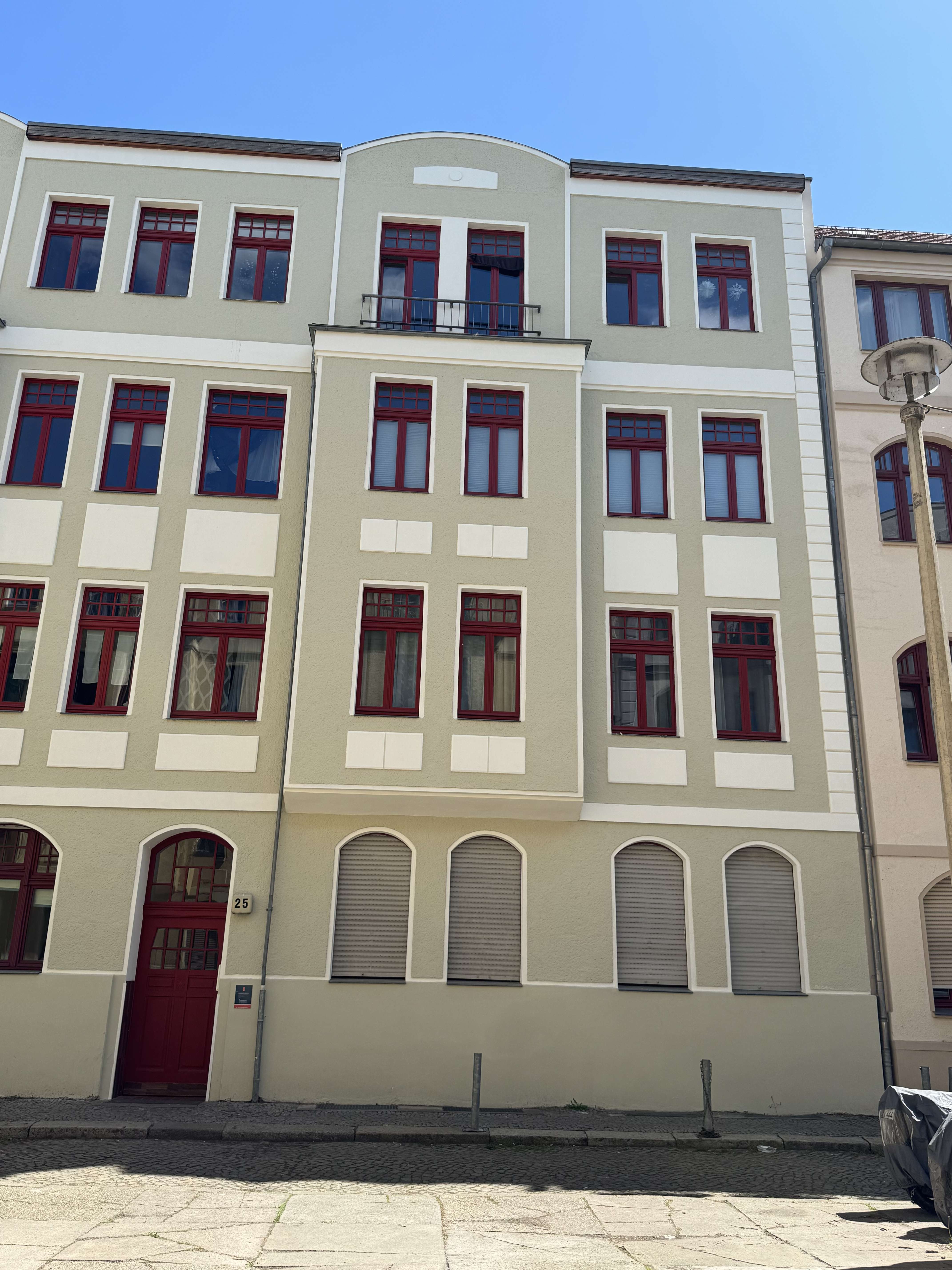 Thumbnail-Wohnung zum Mieten in Magdeburg 300,00 € 24 m²