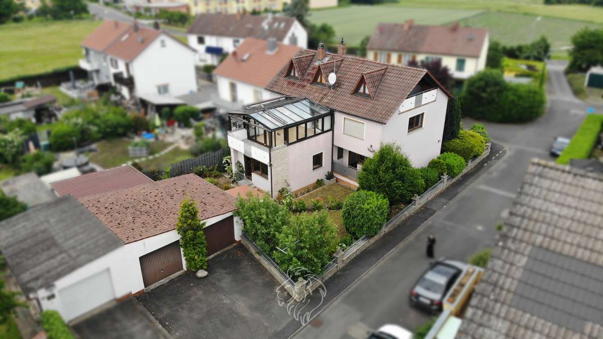 Thumbnail-Haus zum Kaufen in Volkach 385.000,00 € 185 m²