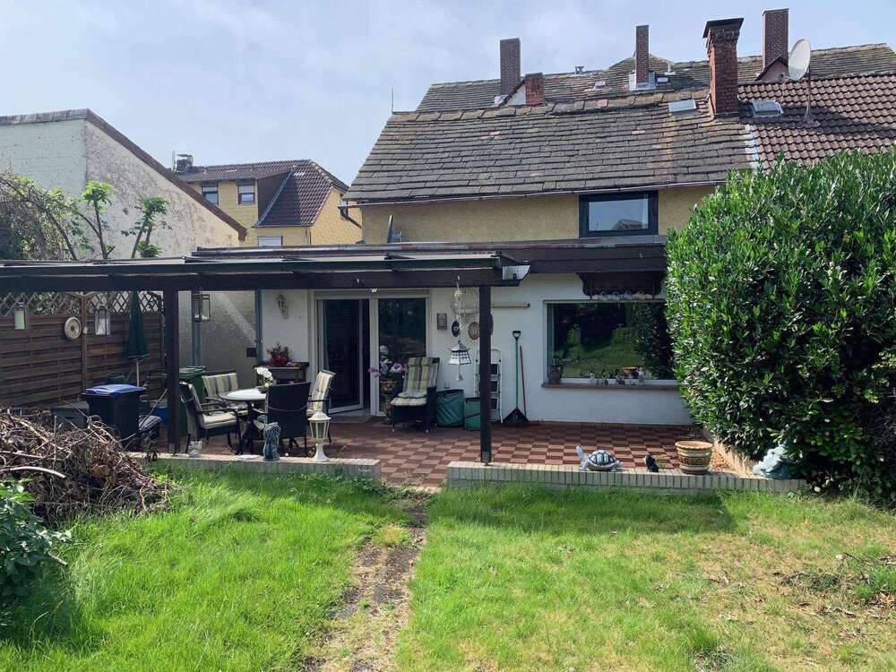 Thumbnail-Haus zum Kaufen in Holzminden 219.000,00 € 270 m²