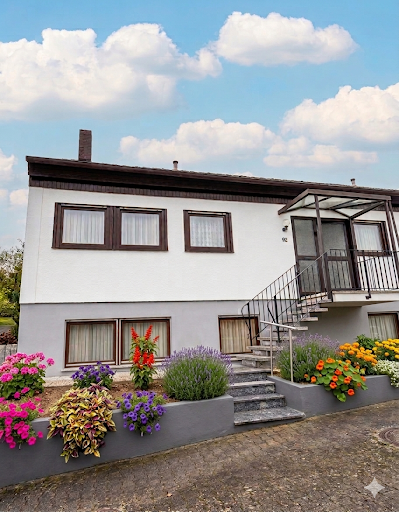 Thumbnail-Haus zum Kaufen in Vaihingen an der Enz 595.000,00 € 160 m²