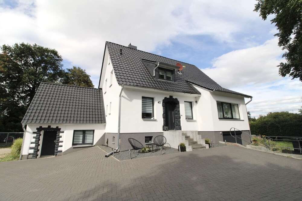 Thumbnail-Haus zum Kaufen in Langenhagen Kaltenweide 549.000,00 € 174 m²