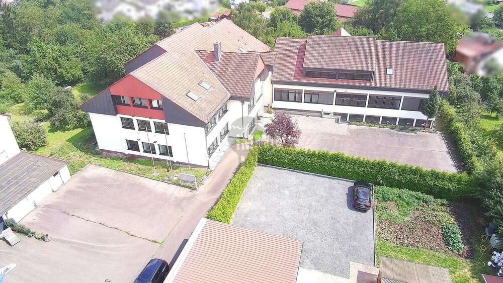 Thumbnail-Büro in Homberg (Ohm) 1.800.000,00 € 2033 m²