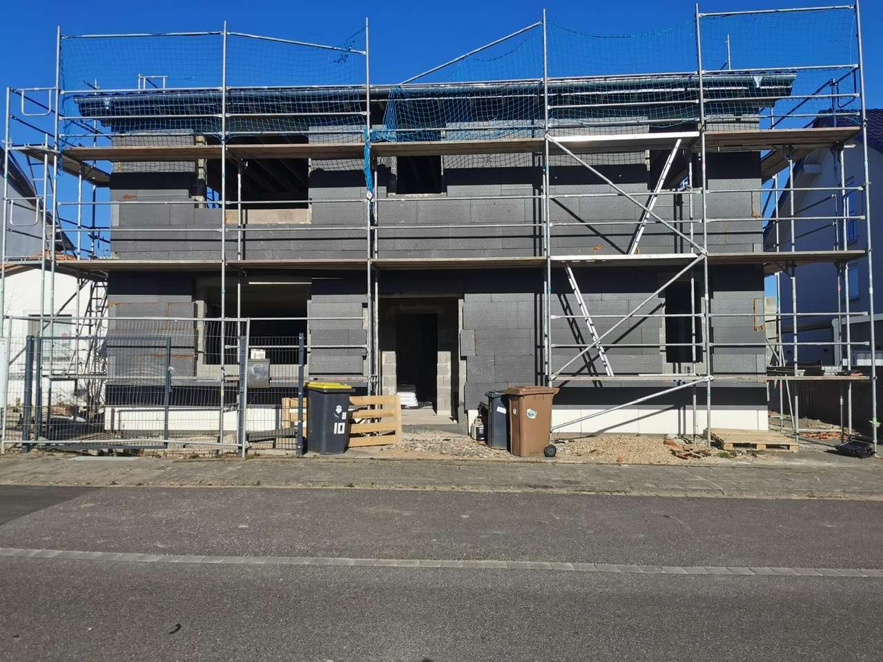 Thumbnail-Haus zum Kaufen in Zülpich 299.000,00 € 240 m²