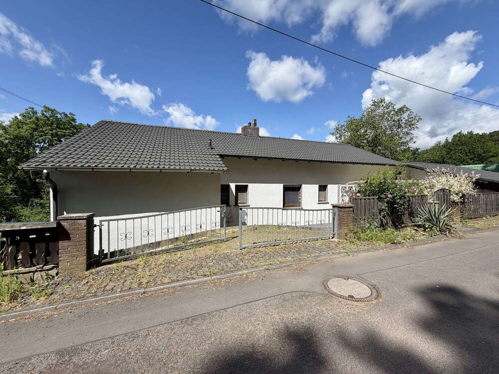 Thumbnail-Haus zum Kaufen in Neuenstein Mühlbach 170.000,00 € 190 m²