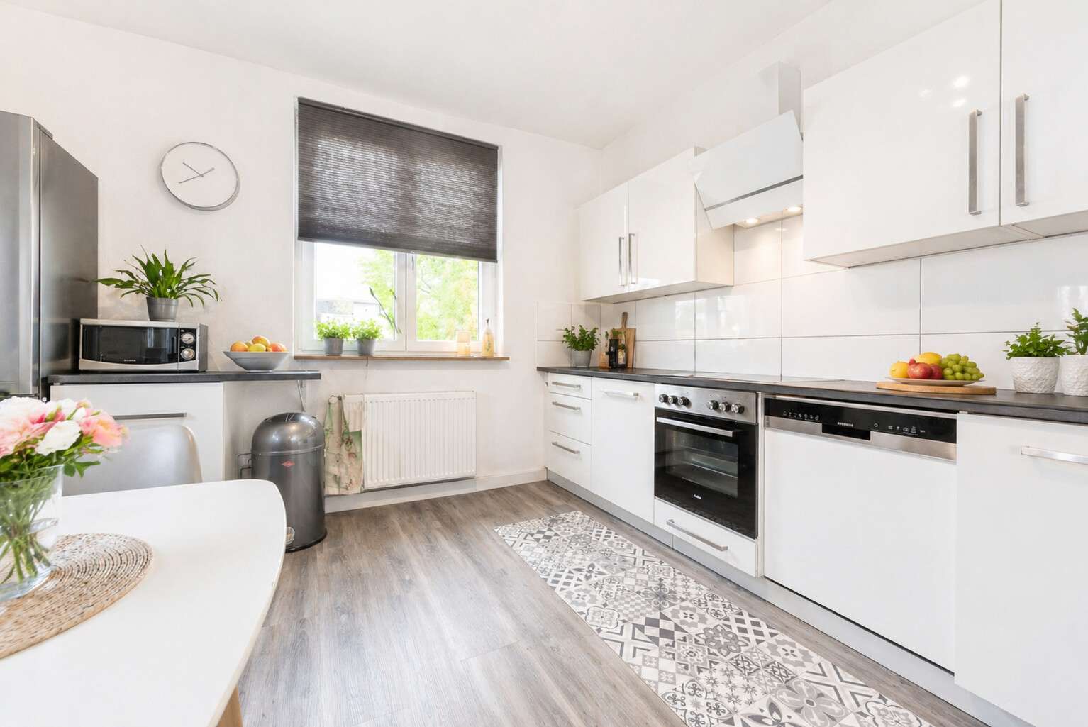 Thumbnail-Wohnung zum Kaufen in Essen Bredeney 369.000,00 € 120 m²