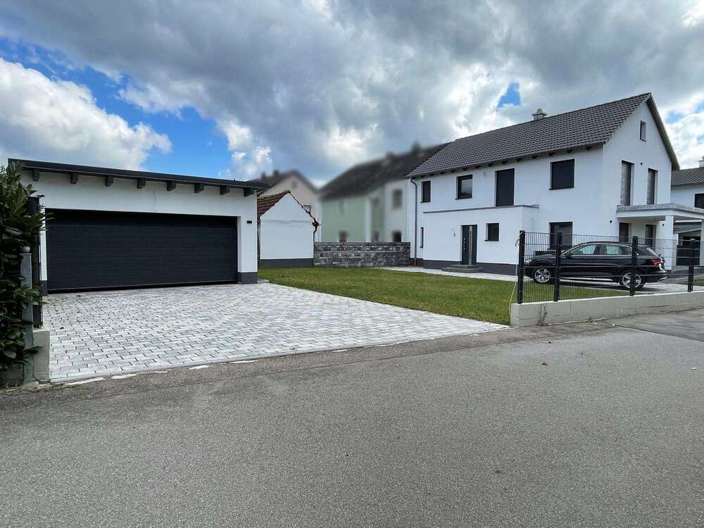 Thumbnail-Haus zum Kaufen in Maxhütte-Haidhof 650.000,00 € 188.6 m²