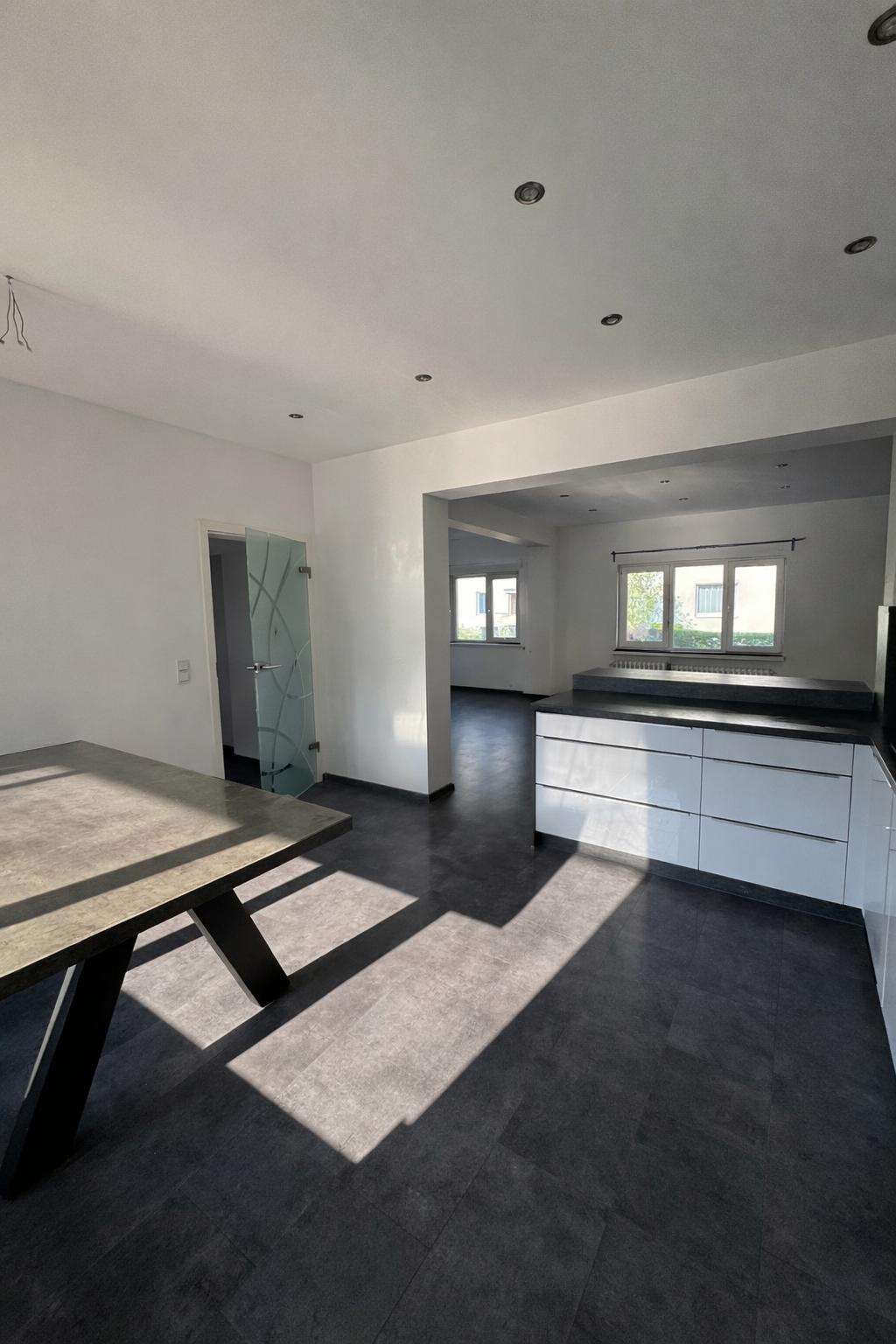 Thumbnail-Haus zum Mieten in Köln 1.800,00 € 115 m²