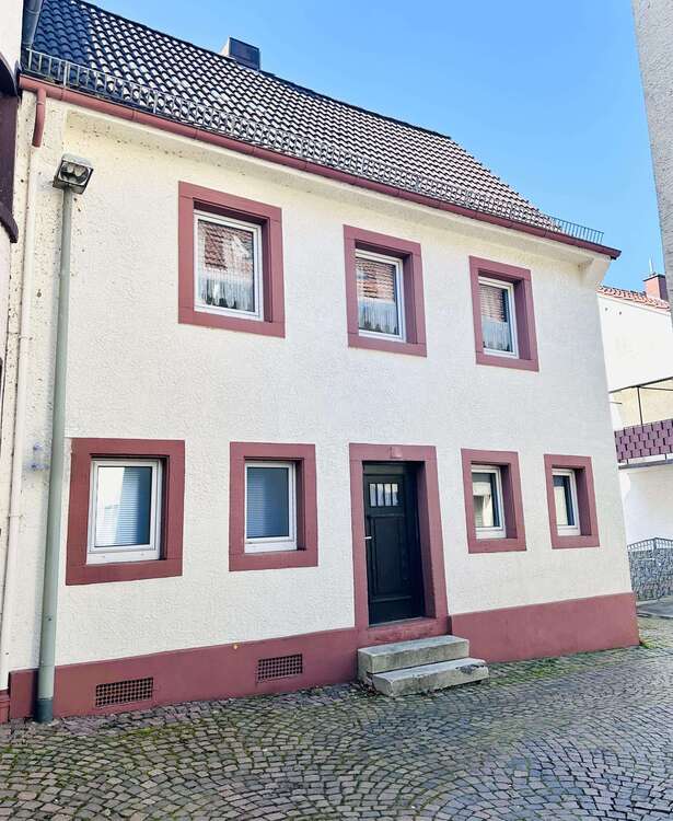 Thumbnail-Haus zum Kaufen in Landstuhl 125.000,00 € 114.7 m²