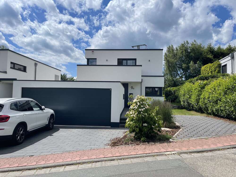 Thumbnail-Haus zum Kaufen in Bad Soden 2.725.000,00 € 300 m²