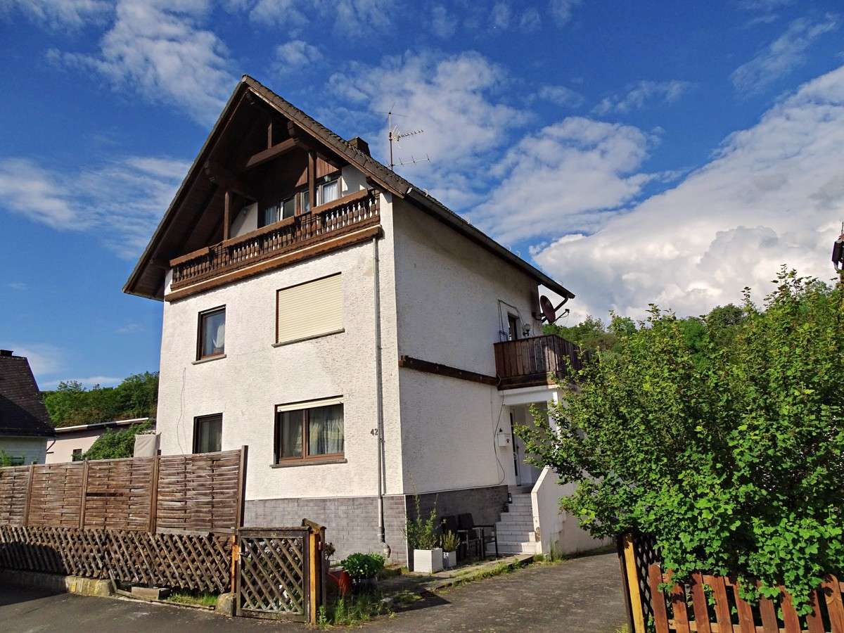 Thumbnail-Haus zum Kaufen in Löhnberg 185.000,00 € 127 m²