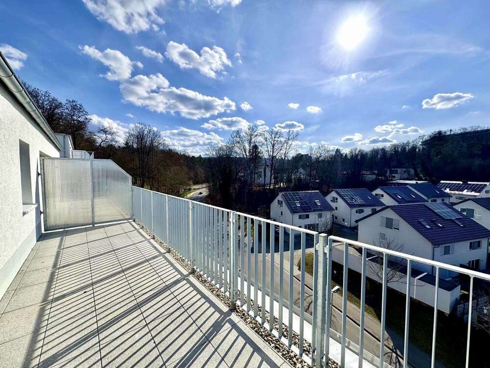 Thumbnail-Wohnung zum Mieten in Kaiserslautern 1.795,00 € 124.14 m²