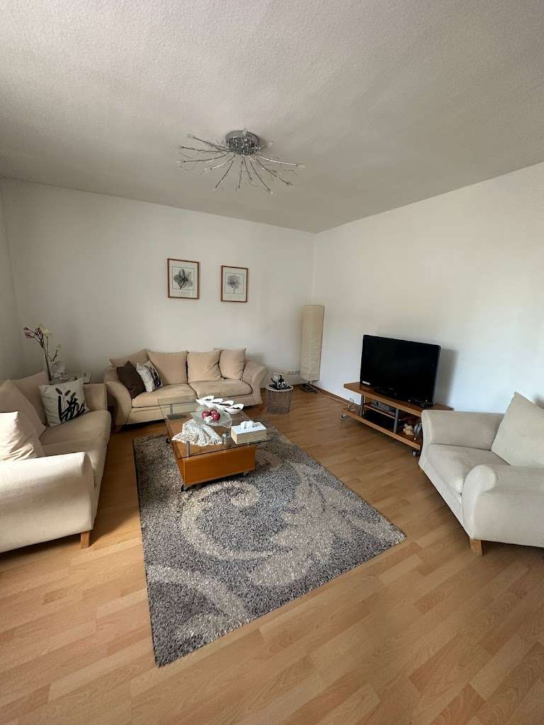 Thumbnail-Wohnung zum Mieten in Essen 825,00 € 110.02 m²