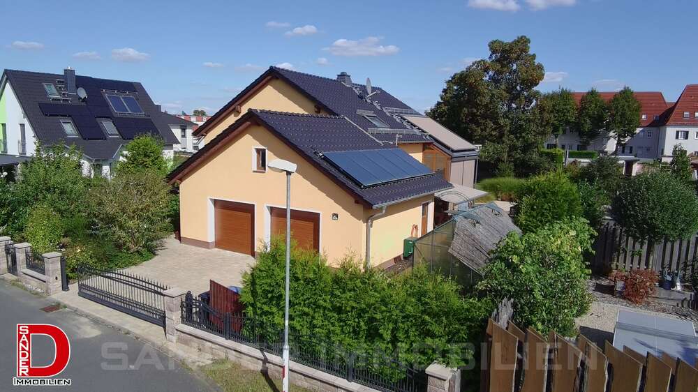 Thumbnail-Haus zum Kaufen in Böhlen 750.000,00 € 148 m²