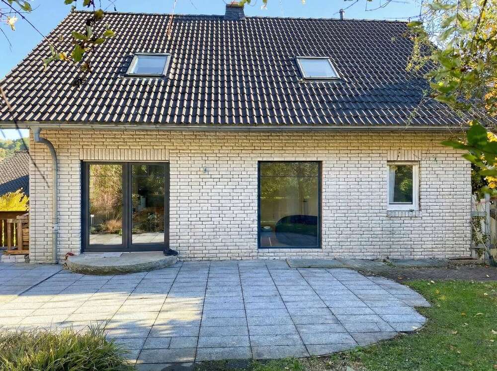 Thumbnail-Haus zum Kaufen in Lennestadt Grevenbrück 549.000,00 € 209.02 m²