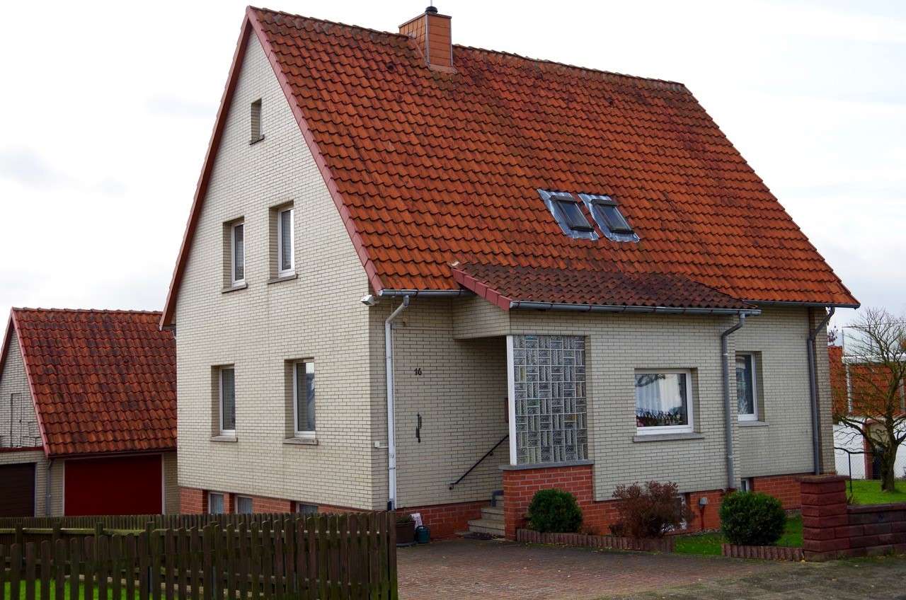 Thumbnail-Haus zum Kaufen in Bad Münder 195.000,00 € 139 m²