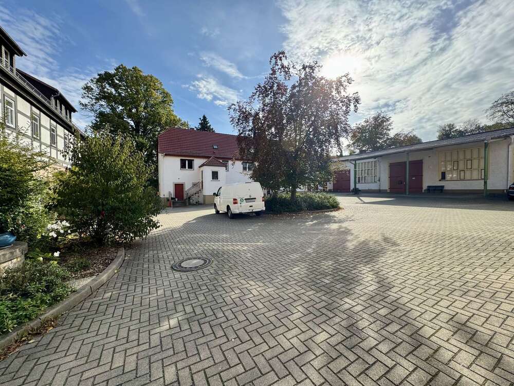 Thumbnail-Wohnung zum Mieten in Diera-Zehren 699,00 € 101 m²