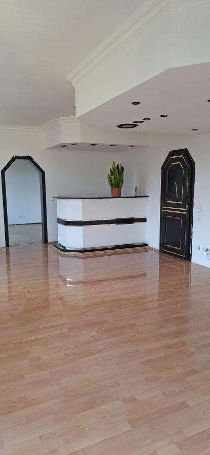 Thumbnail-Wohnung zum Kaufen in Essen 169.000,00 € 104 m²