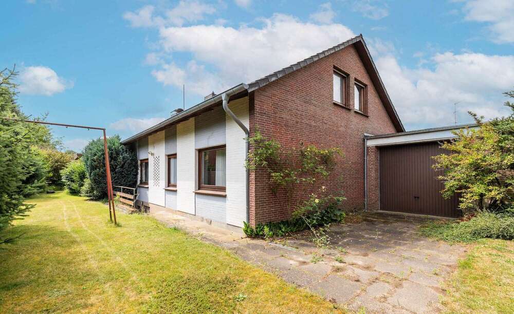 Thumbnail-Haus zum Mieten in Hollenstedt 2.400,00 € 200 m²