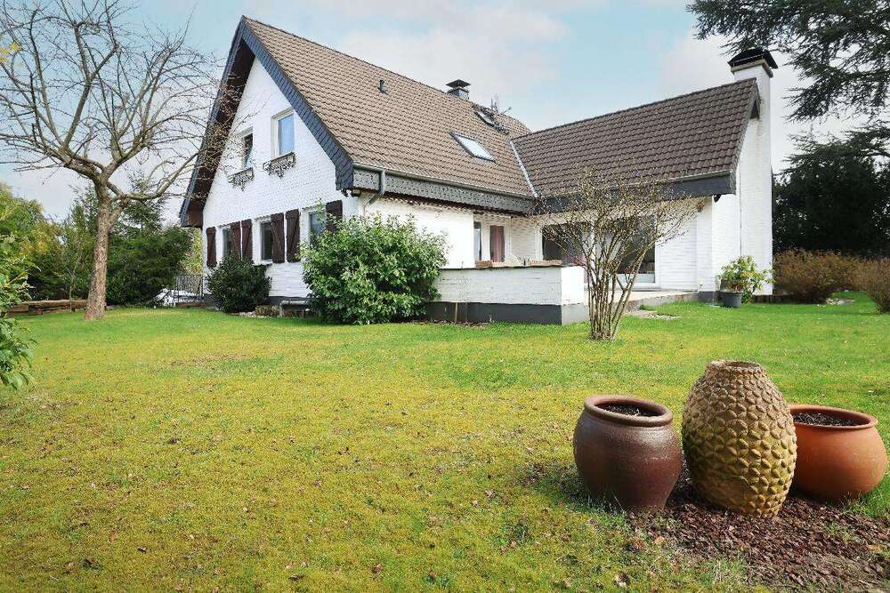 Thumbnail-Haus zum Kaufen in Solingen 685.000,00 € 181 m²