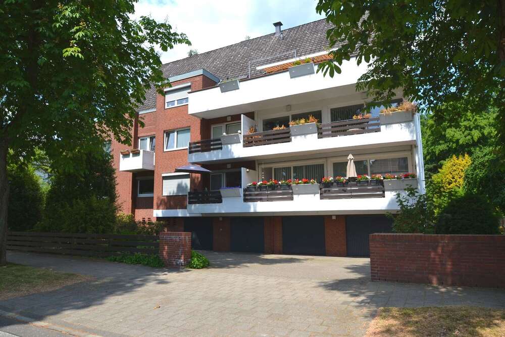Thumbnail-Wohnung zum Kaufen in Bremerhaven 179.000,00 € 93 m²