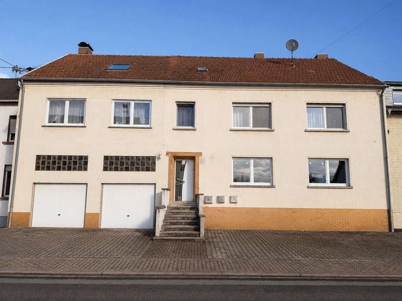 Thumbnail-Haus zum Kaufen in Überherrn 395.000,00 € 225 m²