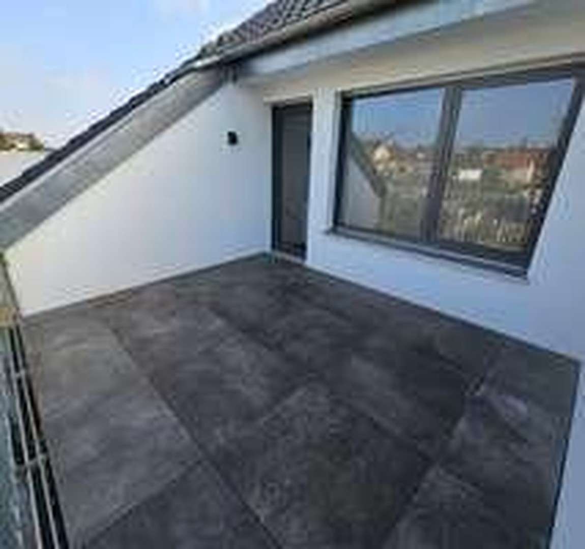 Thumbnail-Haus zum Mieten in Moers 1.950,00 € 143 m²